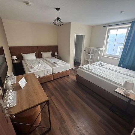 Hotel Capitol Zentrum - 24H - FDH Exteriör bild