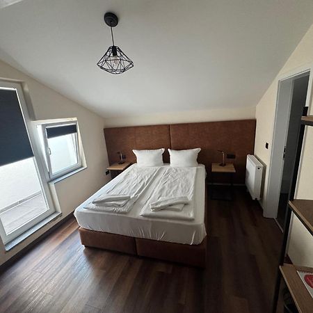 Hotel Capitol Zentrum - 24H - FDH Exteriör bild