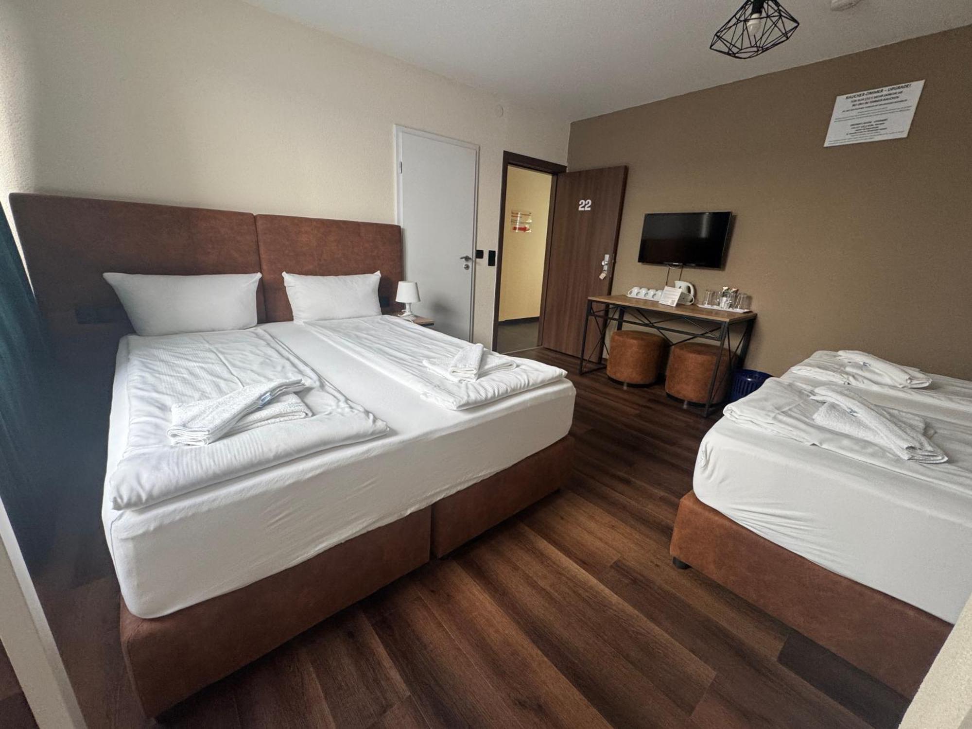 Hotel Capitol Zentrum - 24H - FDH Exteriör bild