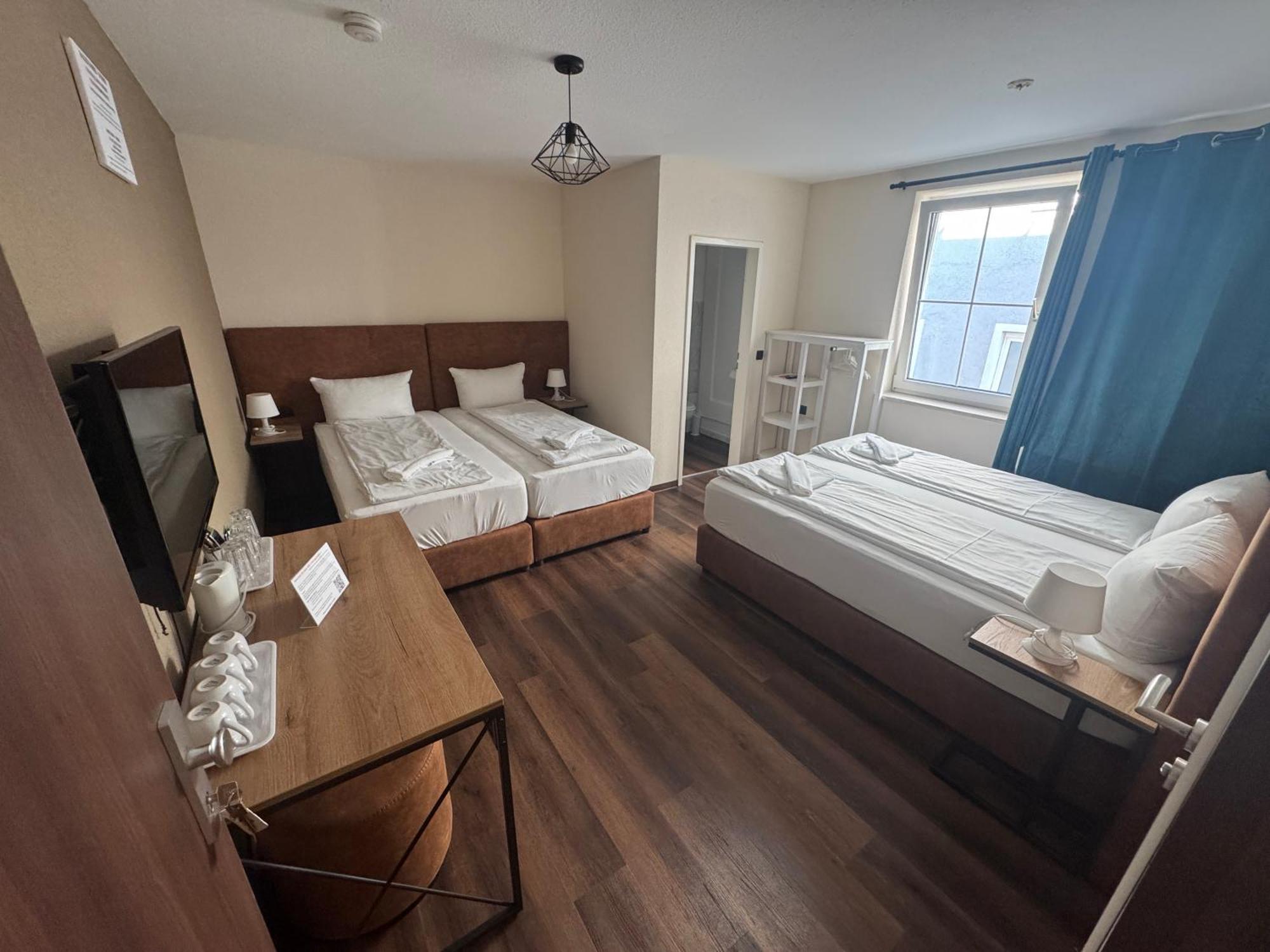 Hotel Capitol Zentrum - 24H - FDH Exteriör bild