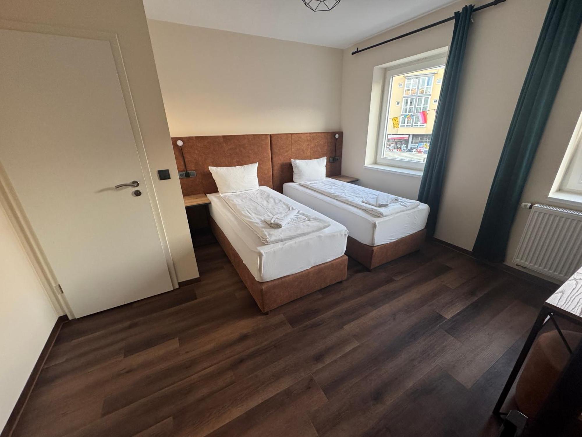 Hotel Capitol Zentrum - 24H - FDH Exteriör bild