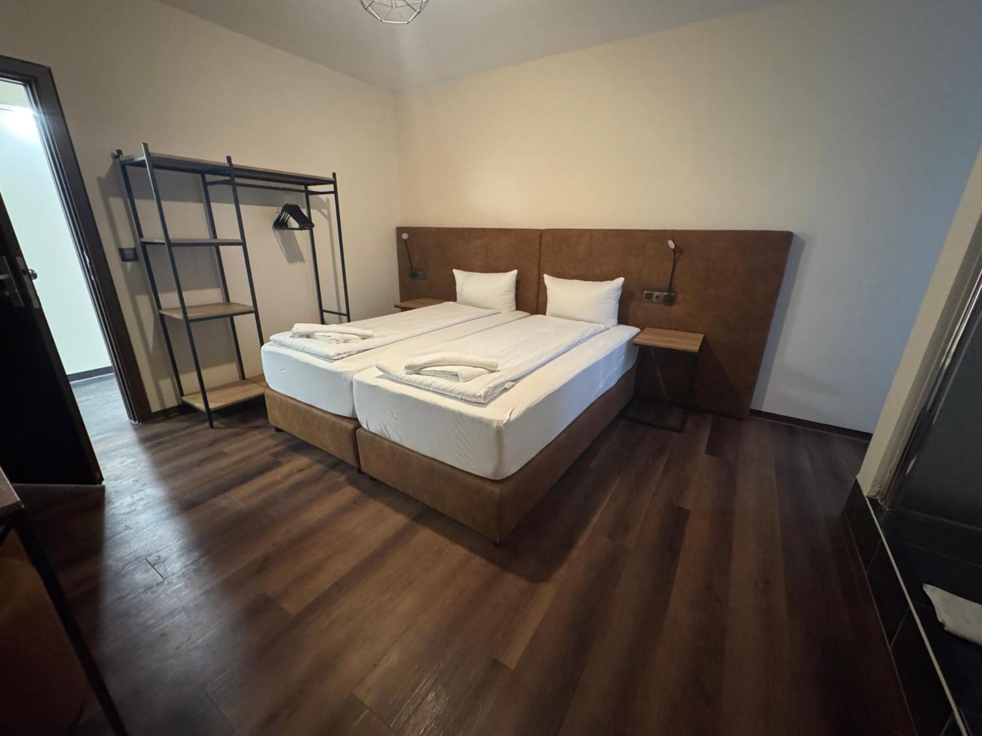 Hotel Capitol Zentrum - 24H - FDH Exteriör bild