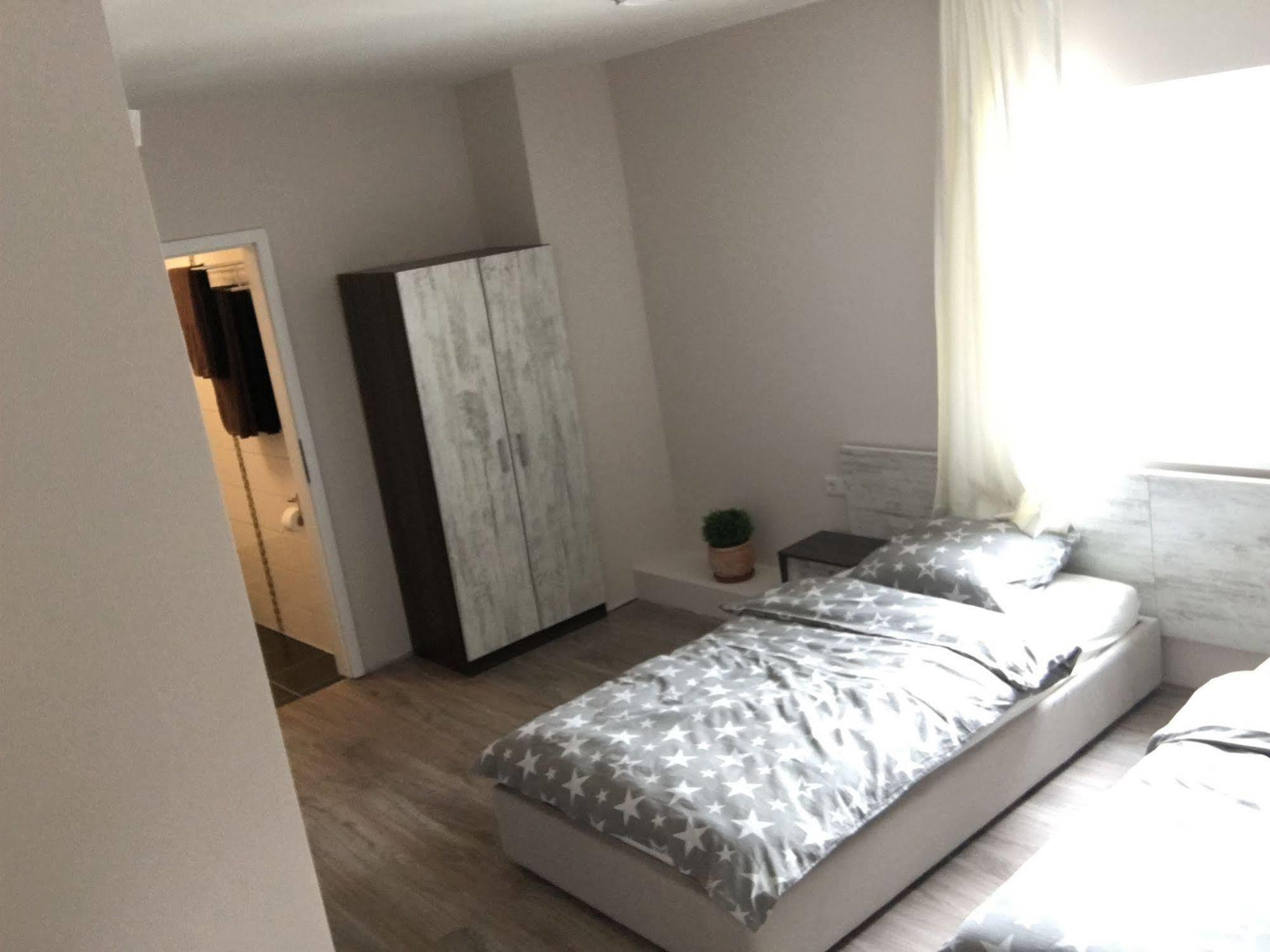 Hotel Capitol Zentrum - 24H - FDH Exteriör bild